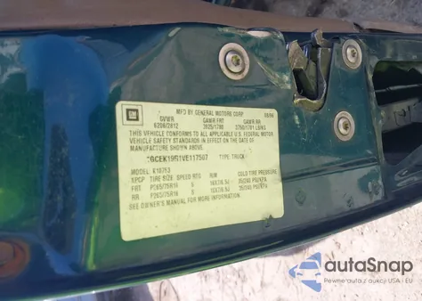 1997 Chevrolet K1500 Fleetside z USA, uszkodzony, nr VIN 1GCEK19R1VE117507